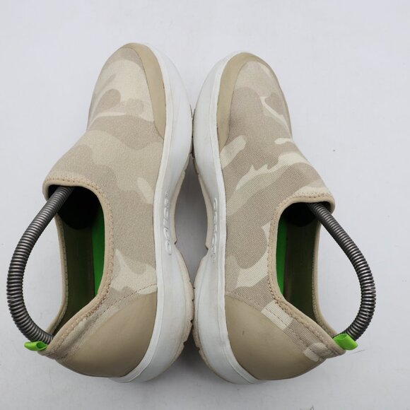 OOFOS OOmg EeZee Low Shoes Women's Size 9 Army Green Camo Print Slip On Recovery - Picture 6 of 9